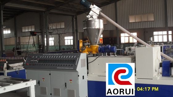 سعر جيد CE ISO9001 PVC خط البثق الشخصي / خط إنتاج البلاستيك الشخصي الخشب الانترنت