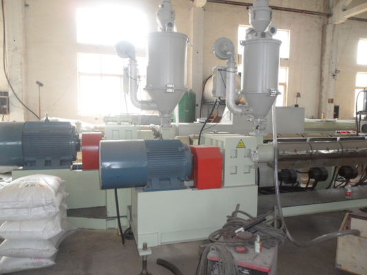 سعر جيد خط إنتاج الألواح البلاستيكية الجديدة - نمط قالب PVC بناء ماكينة الانترنت