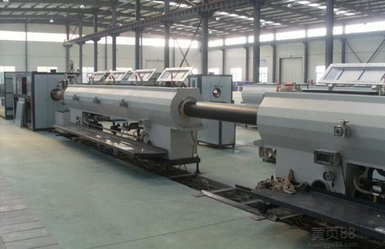 سعر جيد خط إنتاج أنابيب المياه PE برغي واحد 16mm - 1200mm لأنابيب الري PE الانترنت