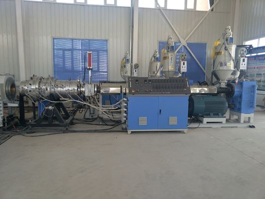16mm - 630mm PE خط بثق الأنبوب عملية تصنيع أنابيب HDPE
