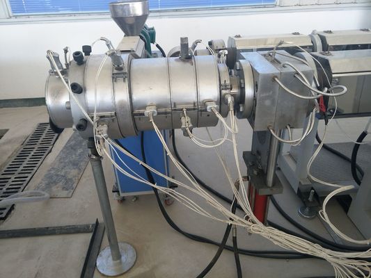سعر جيد خط إنتاج الأنابيب البلاستيكية PE HDPE PPR مع ضمان لمدة سنة واحدة ، ضوضاء منخفضة الانترنت