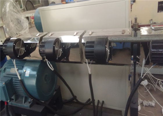 سعر جيد خط بثق البلاستيك عالي الكفاءة أبيض PE HDPE الكربون إنتاج الأنابيب التسليح sprial الانترنت
