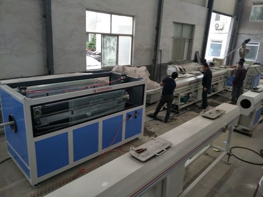 سعر جيد ارتفاع الناتج PVC خط بثق البلاستيك ، خط إنتاج الأنابيب البلاستيكية الانترنت