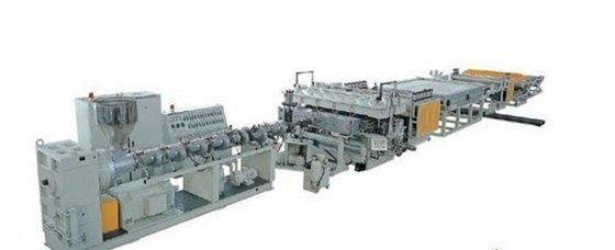 سعر جيد PVC WPC مجلس رغوة ورقة الخشب البلاستيك النتوء خط البثق / خط الإنتاج / الطارد الانترنت