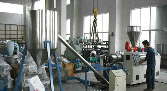 سعر جيد آلة PVC حبيبات القطع الساخنة / آلة تكوير 60KW الانترنت