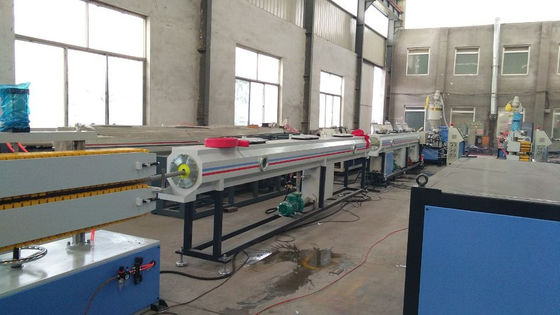 خط بثق الأنبوب البلاستيكي HDPE PPR آلة بثق الأنبوب PE مع شهادة CE