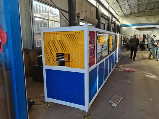 خط إنتاج ملفات تعريف PVC ، UPVC WPC آلة طحن ملفات تعريف نافذة باب ، PVC Extruder