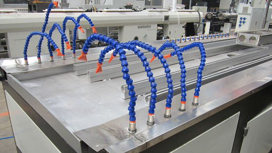 سعر جيد أبواب ونوافذ PVC مما يجعل خط بثق الملف الشخصي للبلاستيك الانترنت