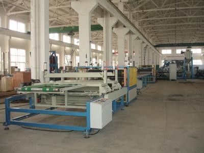 سعر جيد 3-30mm PVC رغوة مجلس خط البثق مع برغي مزدوج ، WPC رغوة مجلس خط الانتاج الانترنت
