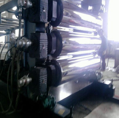 سعر جيد خط بثق البلاستيك PP PP ، 37KW - 75KW معدات البثق الانترنت
