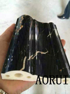 سعر جيد PVC PVC Stone WPC خط إنتاج الملف الشخصي ، آلة بثق الملف الشخصي PVC الانترنت